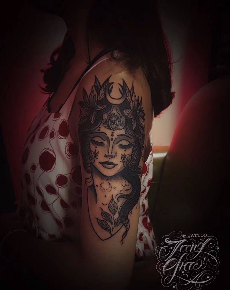 闭眼纹身图片_手臂欧美写实纹身图案