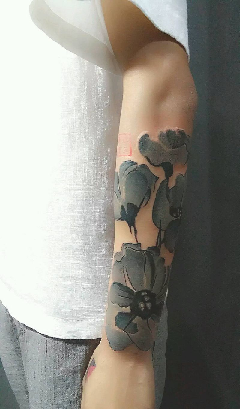 兰者洁也纹身图片