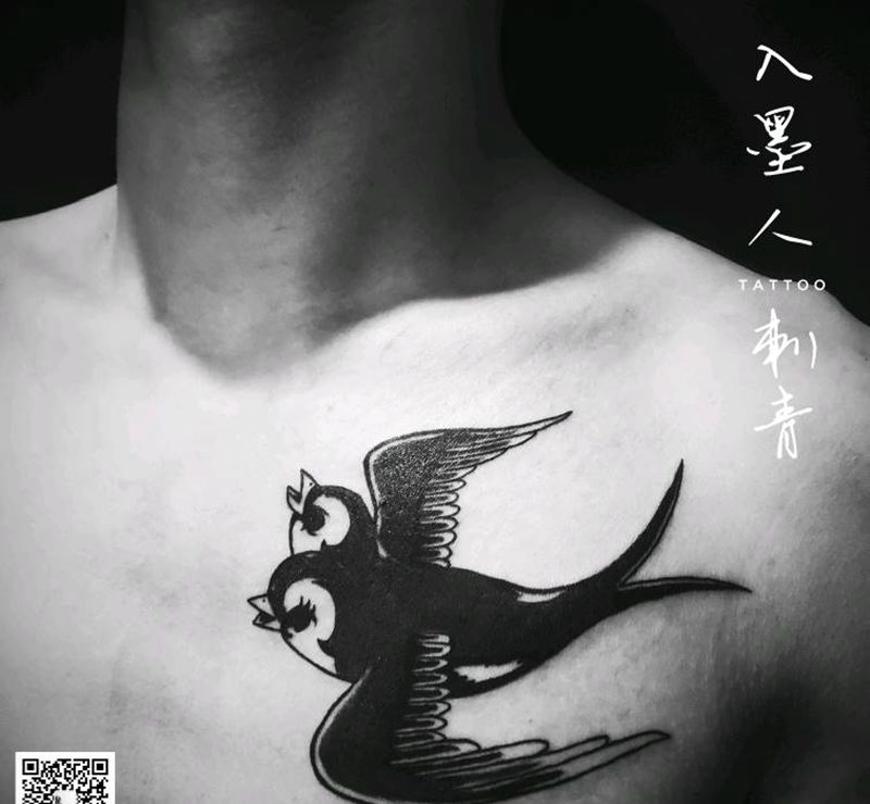双头燕纹身图片