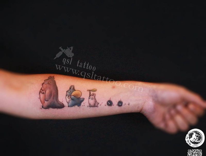 卡通人物龙猫纹身图片