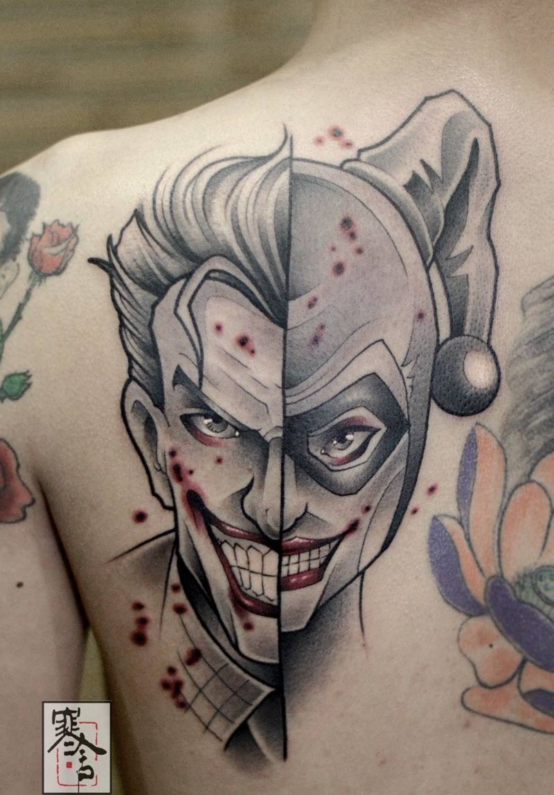 小丑纹身图片_背部New School纹身图案