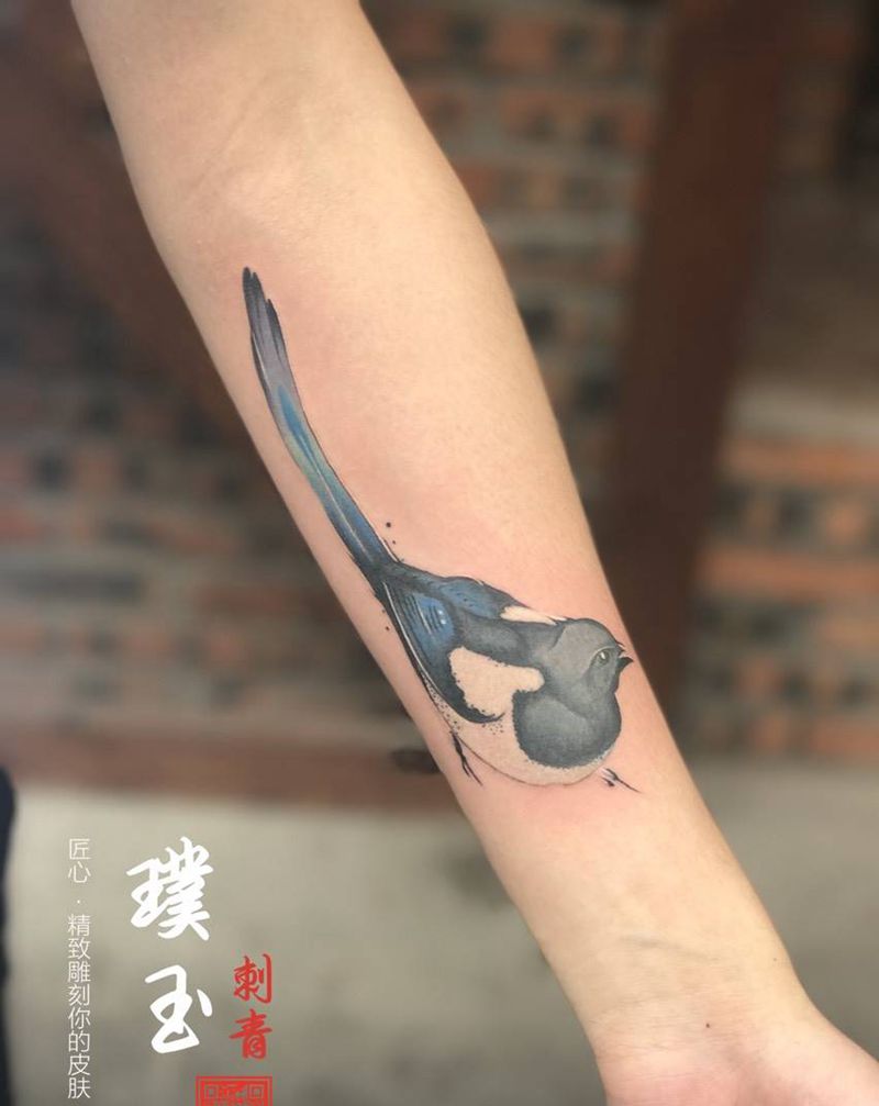 水墨喜鹊纹身图片