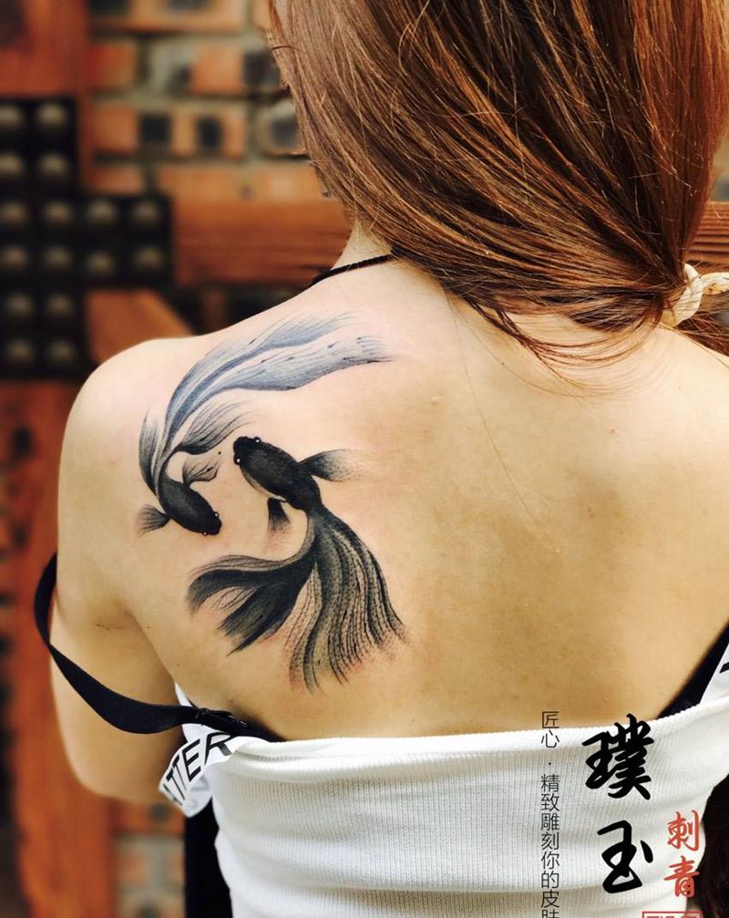 墨纹身图片