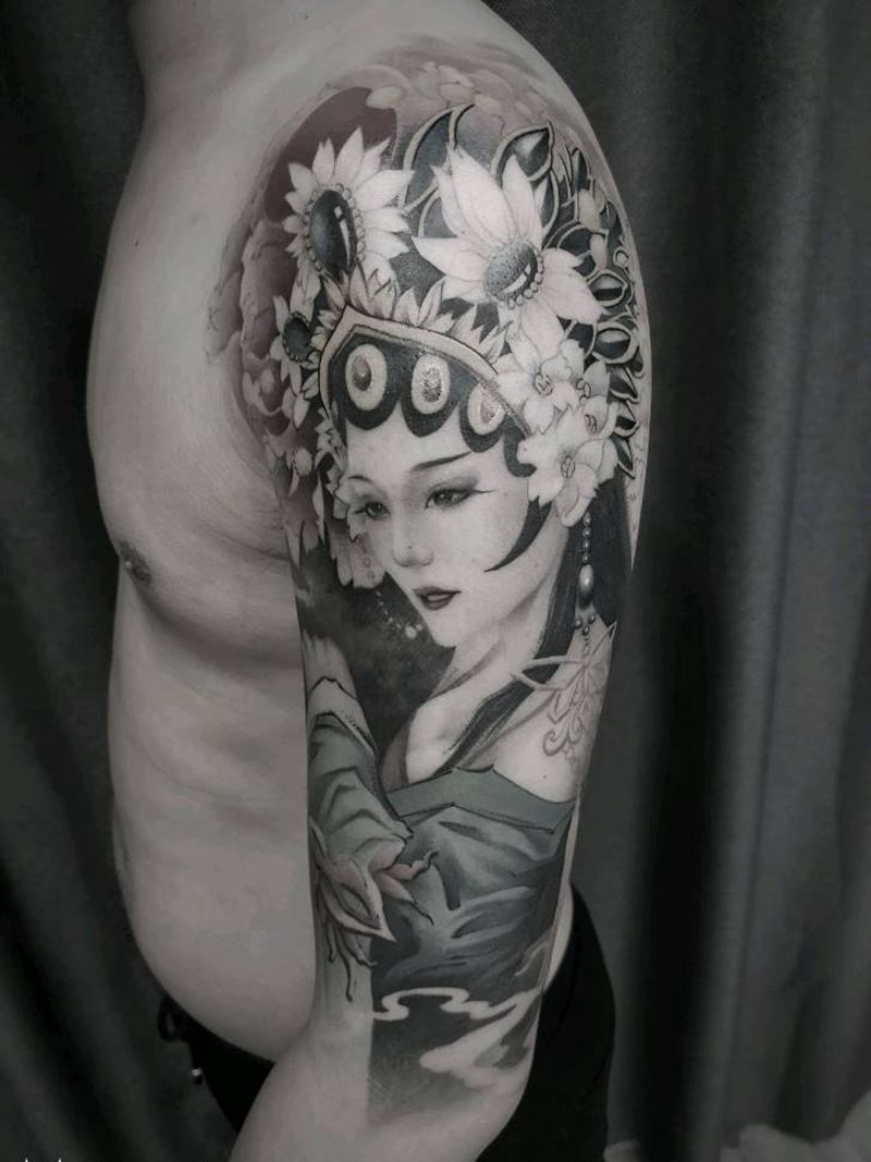 花旦纹身图片_手臂新传统纹身图案