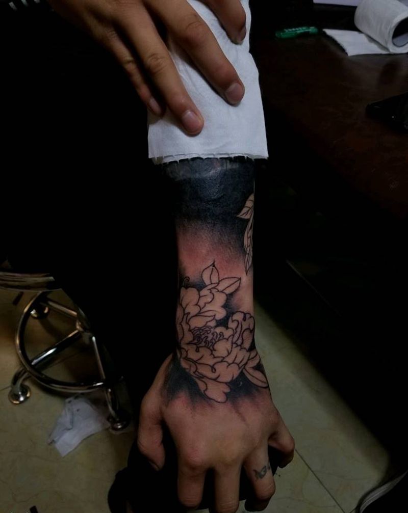 遮盖黑臂纹身图片