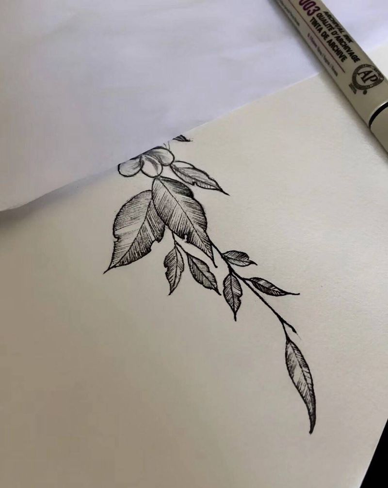 设计素花手稿纹身图片