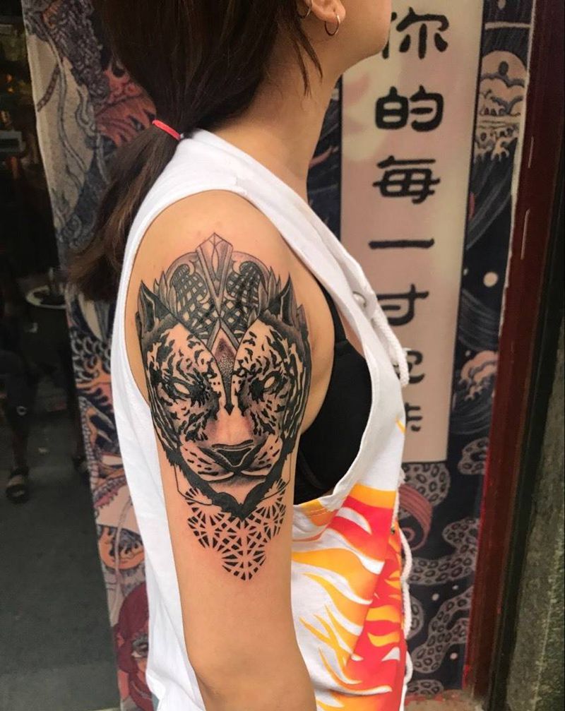 black work纹身图片