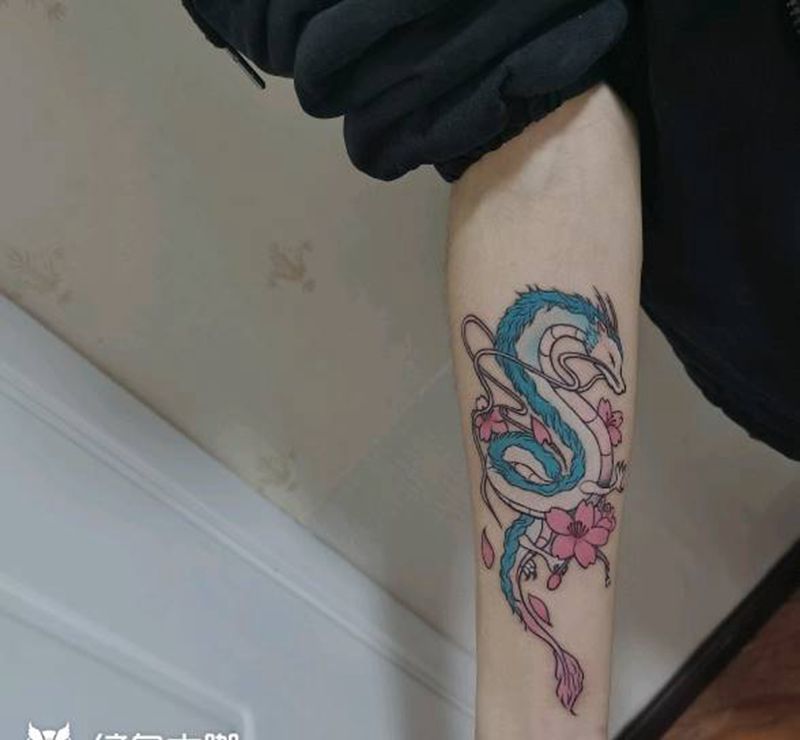 白龙纹身图片_手臂纹身图案