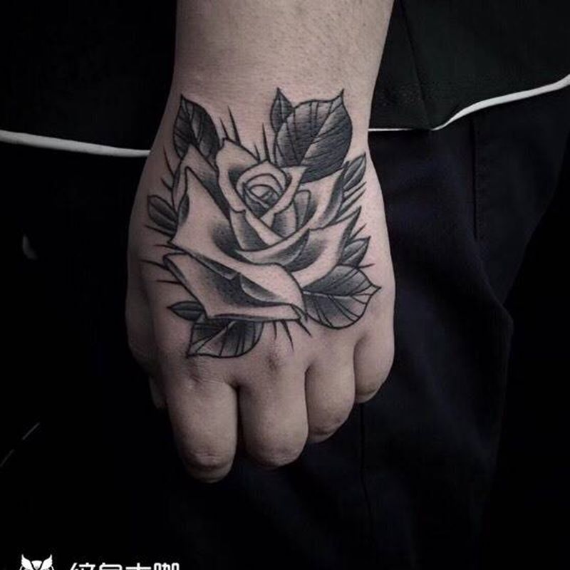 玫瑰花纹身图片