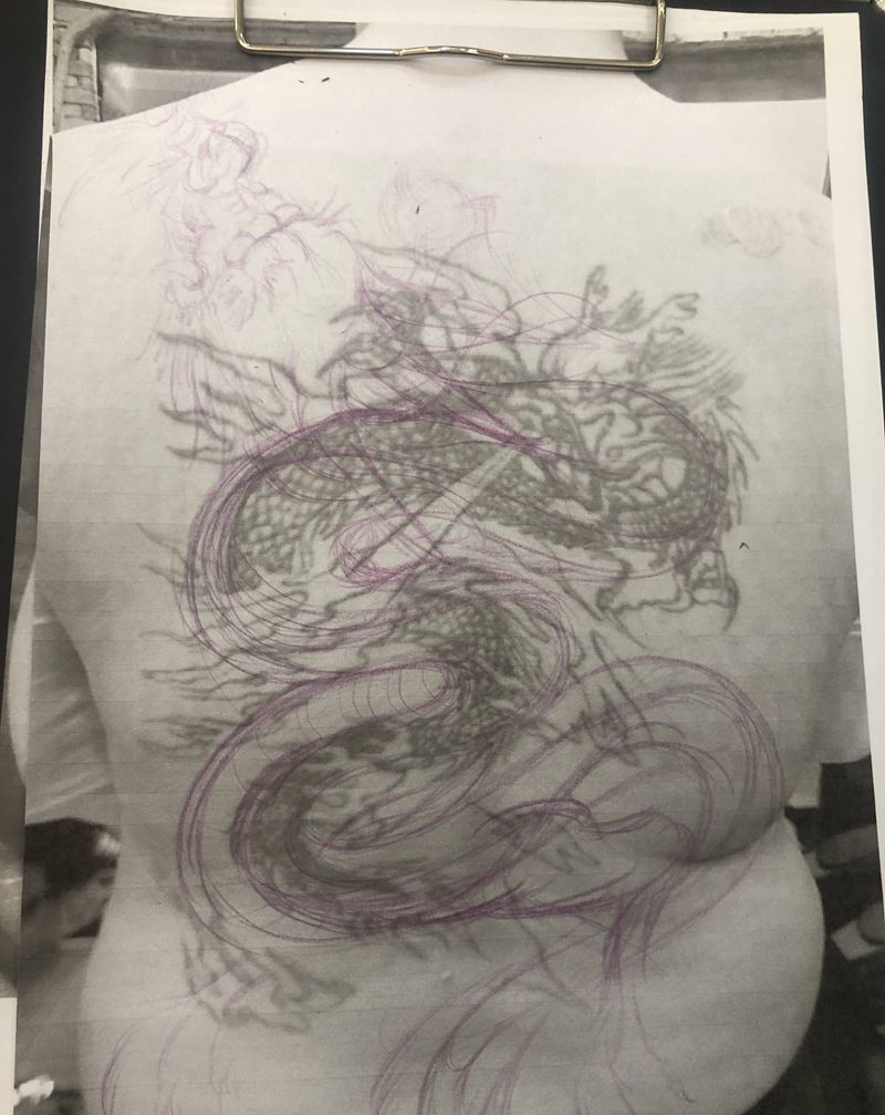 原创遮盖设计   龙纹身图片_背部新传统纹身图案