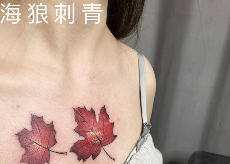 枫叶纹身图片
