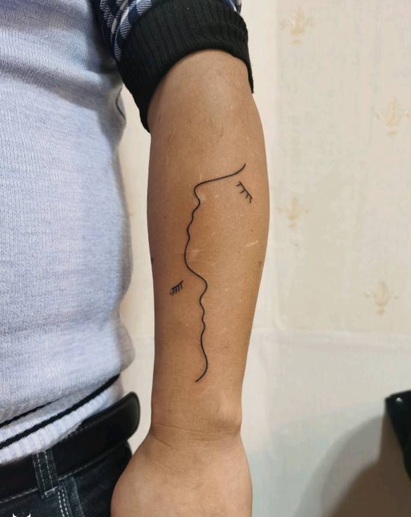 不知道名字纹身图片_手臂纹身图案