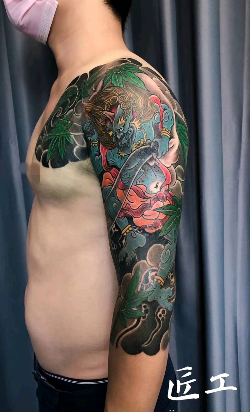 #风神纹身图片_胸部手臂新传统纹身图案