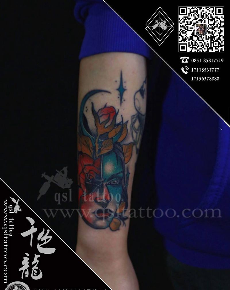 女人面具纹身图片