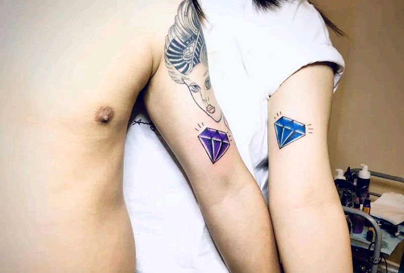 情侣纹身图片_手臂New School纹身图案