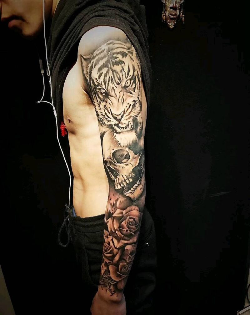 欧美写实花臂纹身图片_手臂欧美写实纹身图案