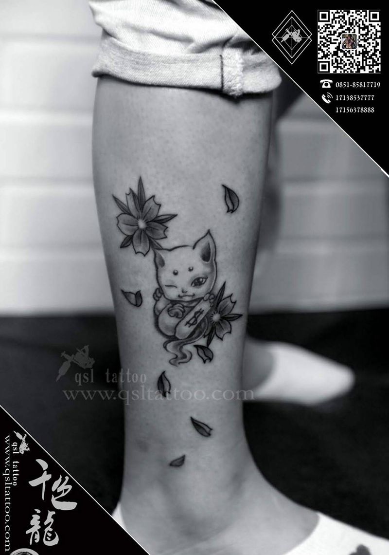 添加樱花背景纹身图片