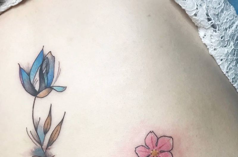 七彩花纹身图片