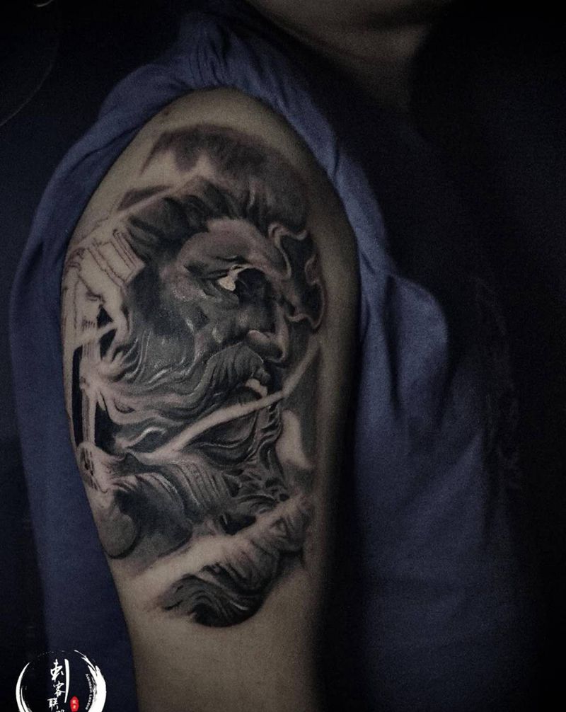 宙斯纹身图片_手臂欧美写实纹身图案