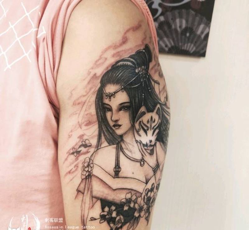 狐女纹身图片_手臂老传统纹身图案