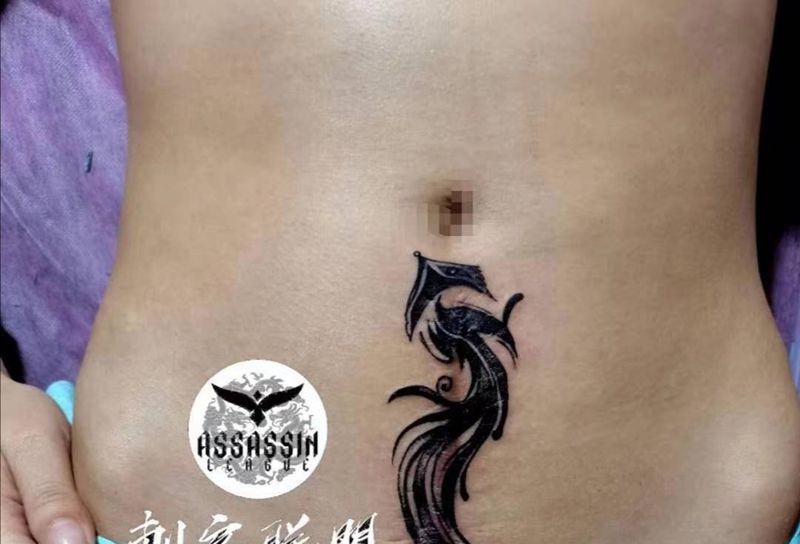 剖腹产疤痕遮盖纹身图片_腹部遮盖纹身图案