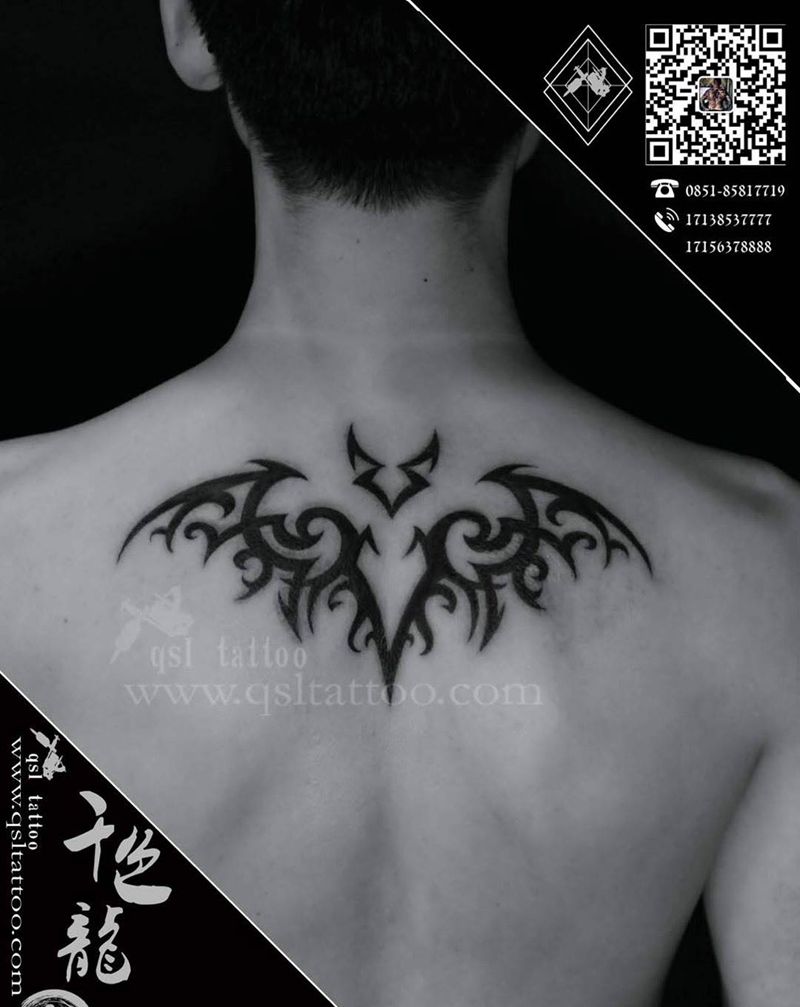 蝙蝠图腾纹身图片