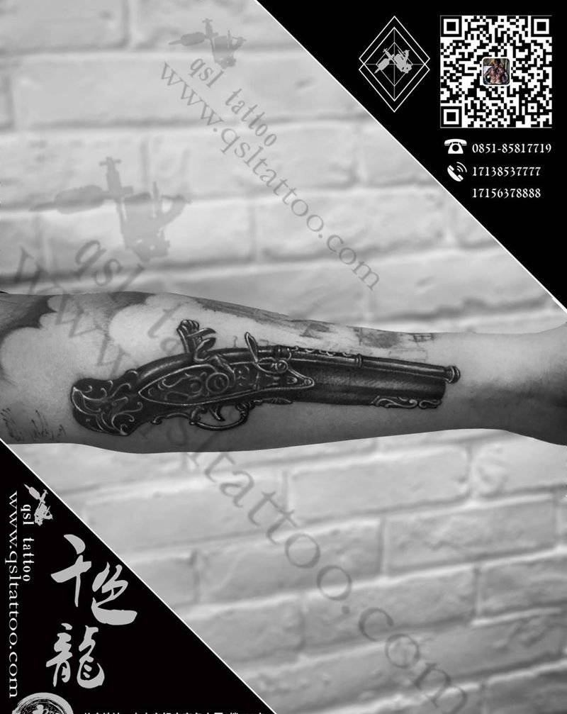 复古 手枪纹身图片