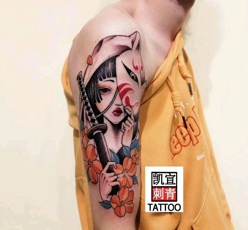 彩色图案纹身图片_手臂纹身图案