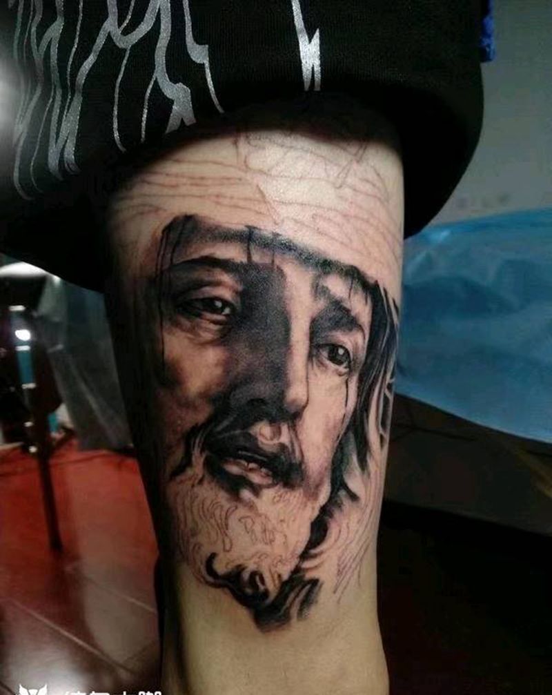 人物像纹身图片_腿部人物像纹身图案