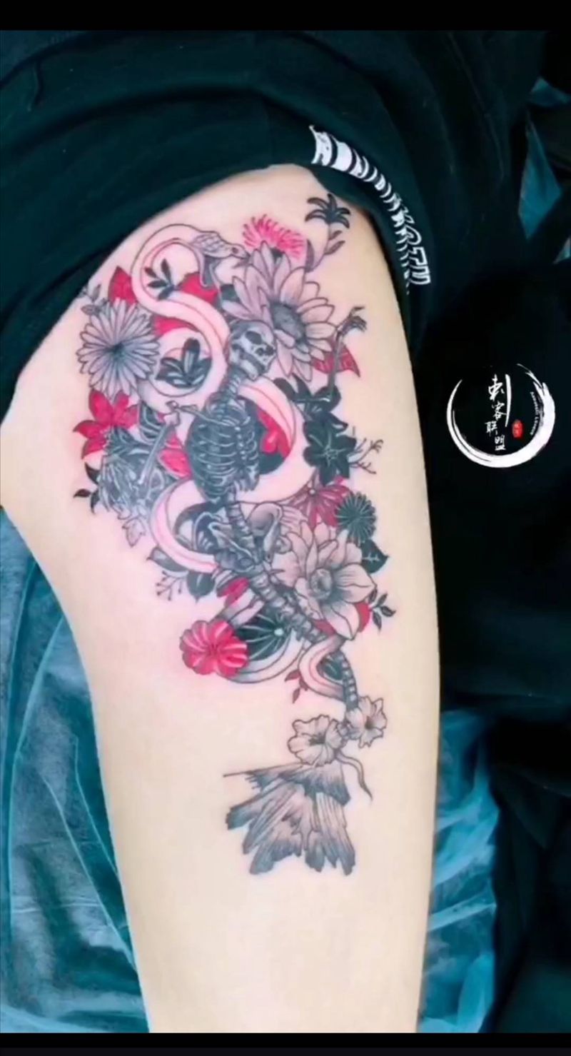 风流鬼纹身图片_腿部欧美写实纹身图案