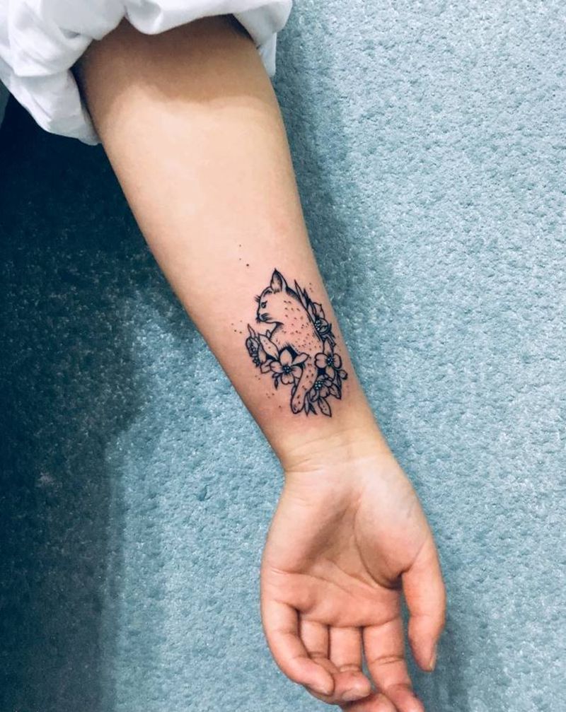 猫咪纹身图片_手臂纹身图案