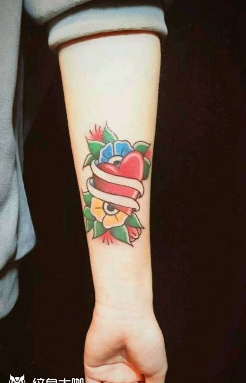 小臂内侧彩色小图纹身图片_手臂纹身图案