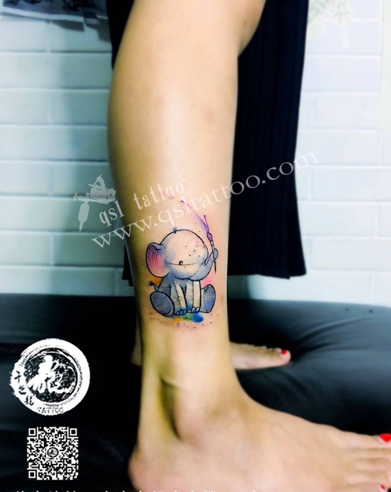 脚踝 小象纹身图片