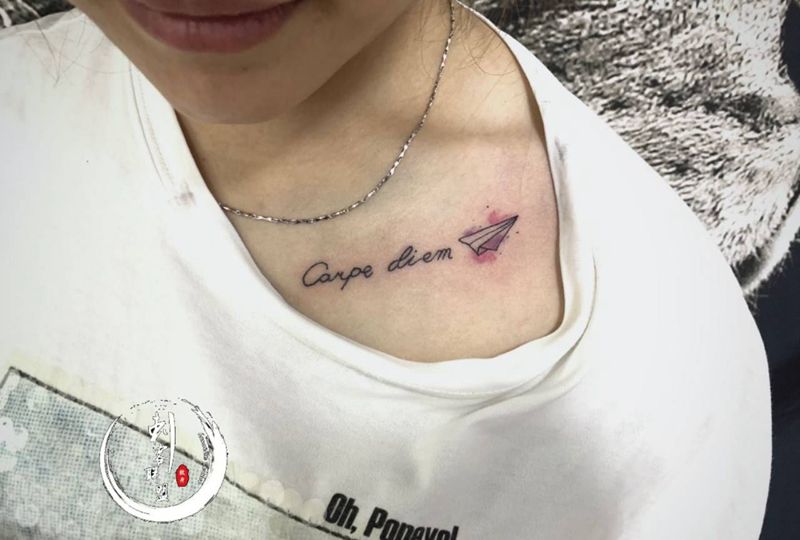 小清新纹身图片_肩部英文纹身图案