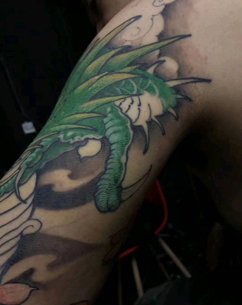 爪纹身图片_手臂新传统纹身图案