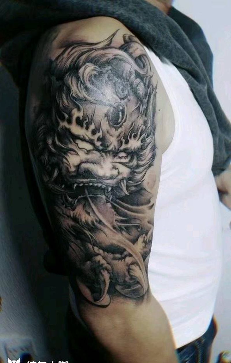 神兽纹身图片_手臂新传统纹身图案