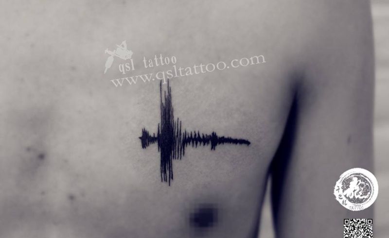 胸口 声波纹身图片