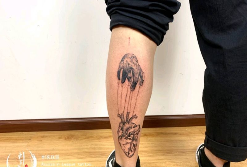 扯线心脏纹身图片_欧美纹身图案