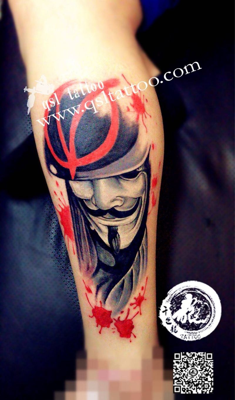 小腿 V字仇杀队纹身图片