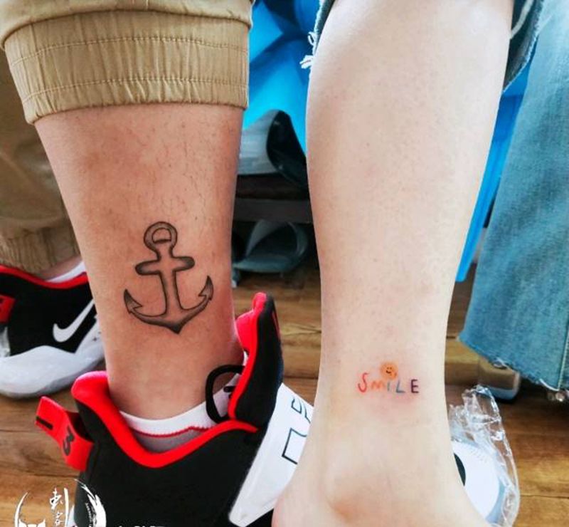 情侣纹身图片_手臂腿部情侣纹身图案