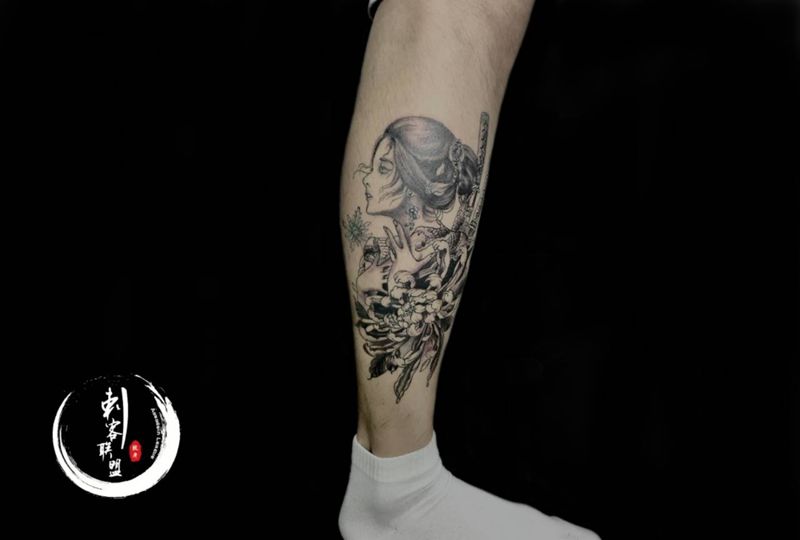 艺伎纹身图片_腿部老传统纹身图案