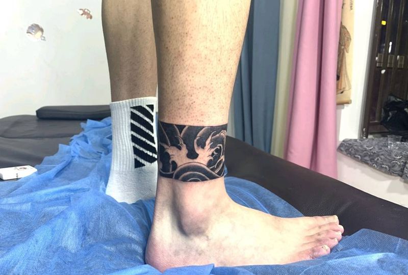 脚环纹身图片_脚部环纹身图案