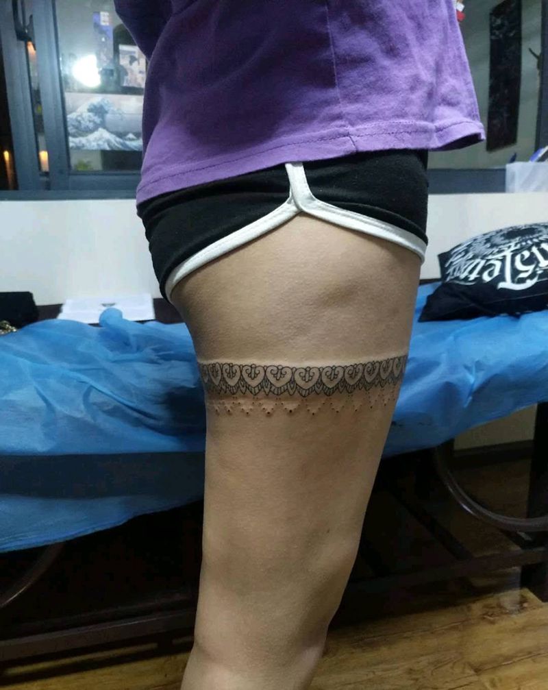 腿环纹身图片_腿部点刺纹身图案