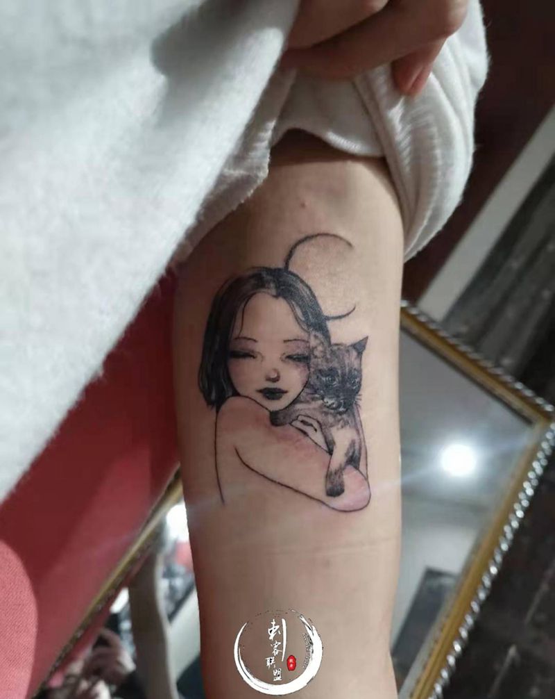 小女生纹身图片_手臂School纹身图案