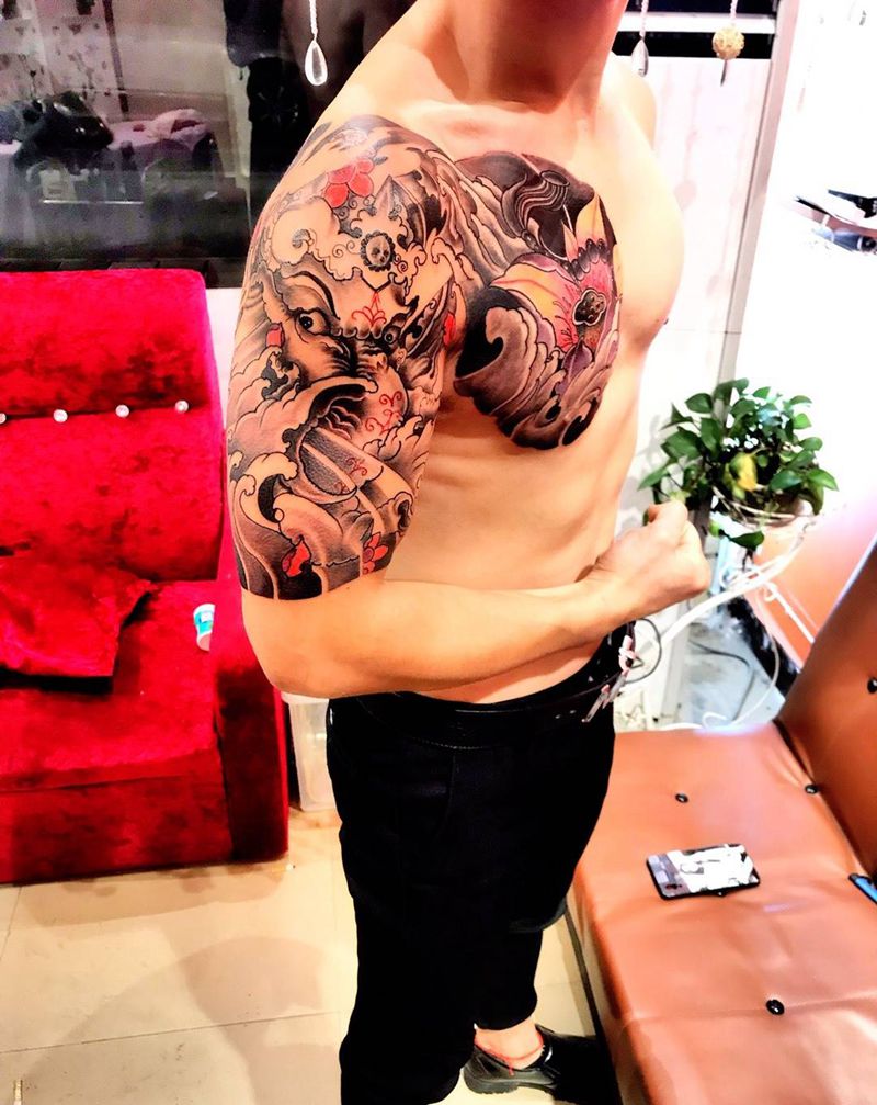 《半胛》纹身图片