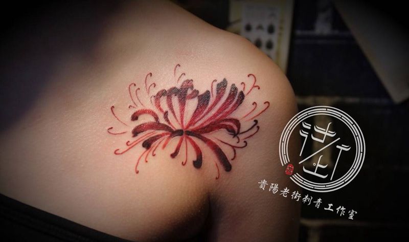 彼岸花纹身图片