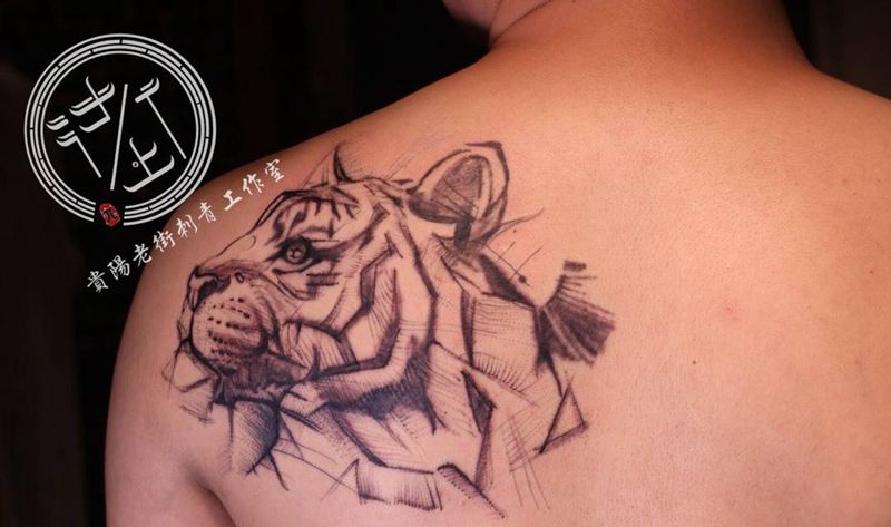 点刺线条老虎图纹身图片