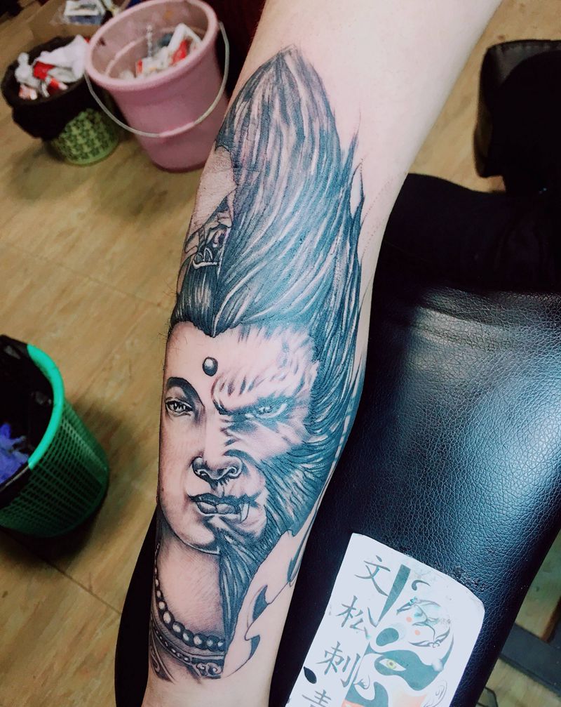 善与恶纹身图片