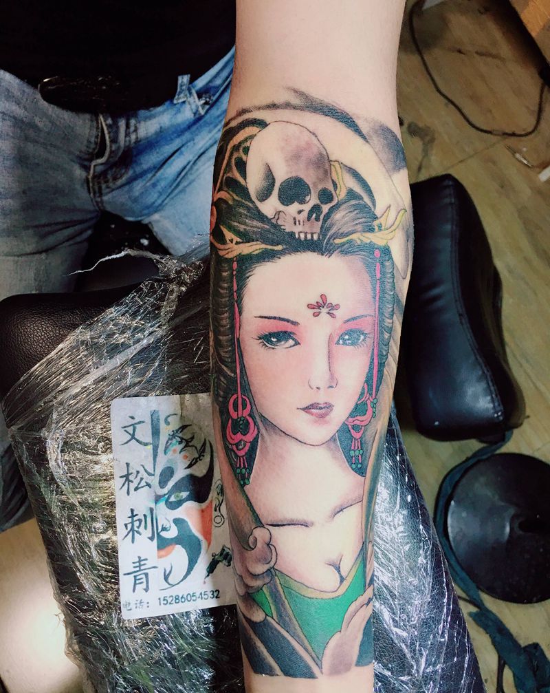 艺妓纹身图片_手臂纹身图案