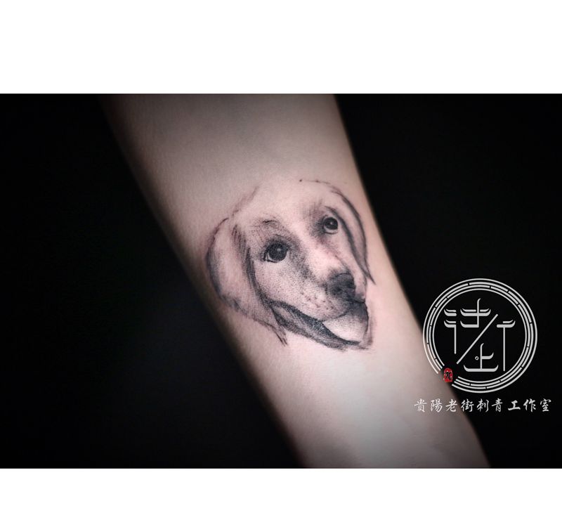 爱宠简约风纹身图片_宠物狗纹身图案